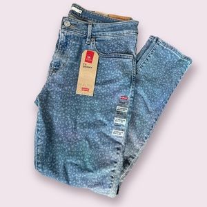 NWT Levi’s jeans- Leopard print!